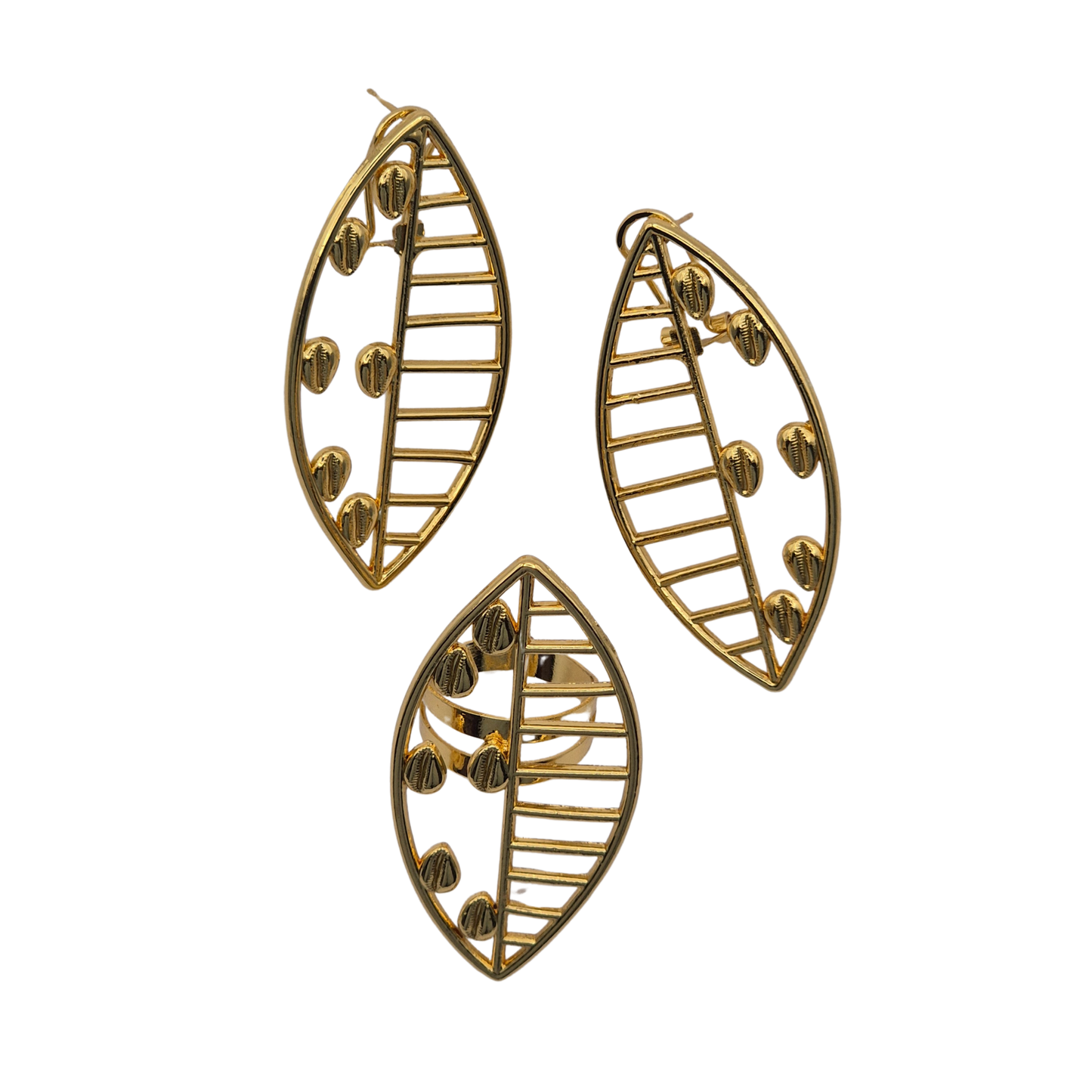 Ring Kakao | Goldene Statement-Ohrringe und Ring | Schmuck mit exotischem Flair